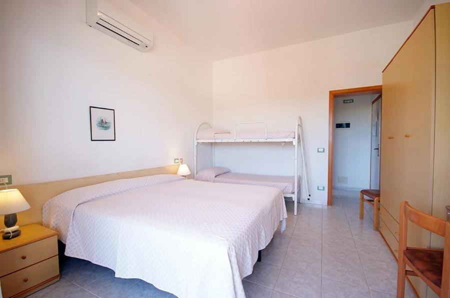 Hotel Alma Фетовая Екстер'єр фото